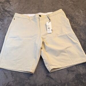 Kenneth Cole Golf Shorts Mens Size 38 Beige Flat Front Performance Stretch NEW